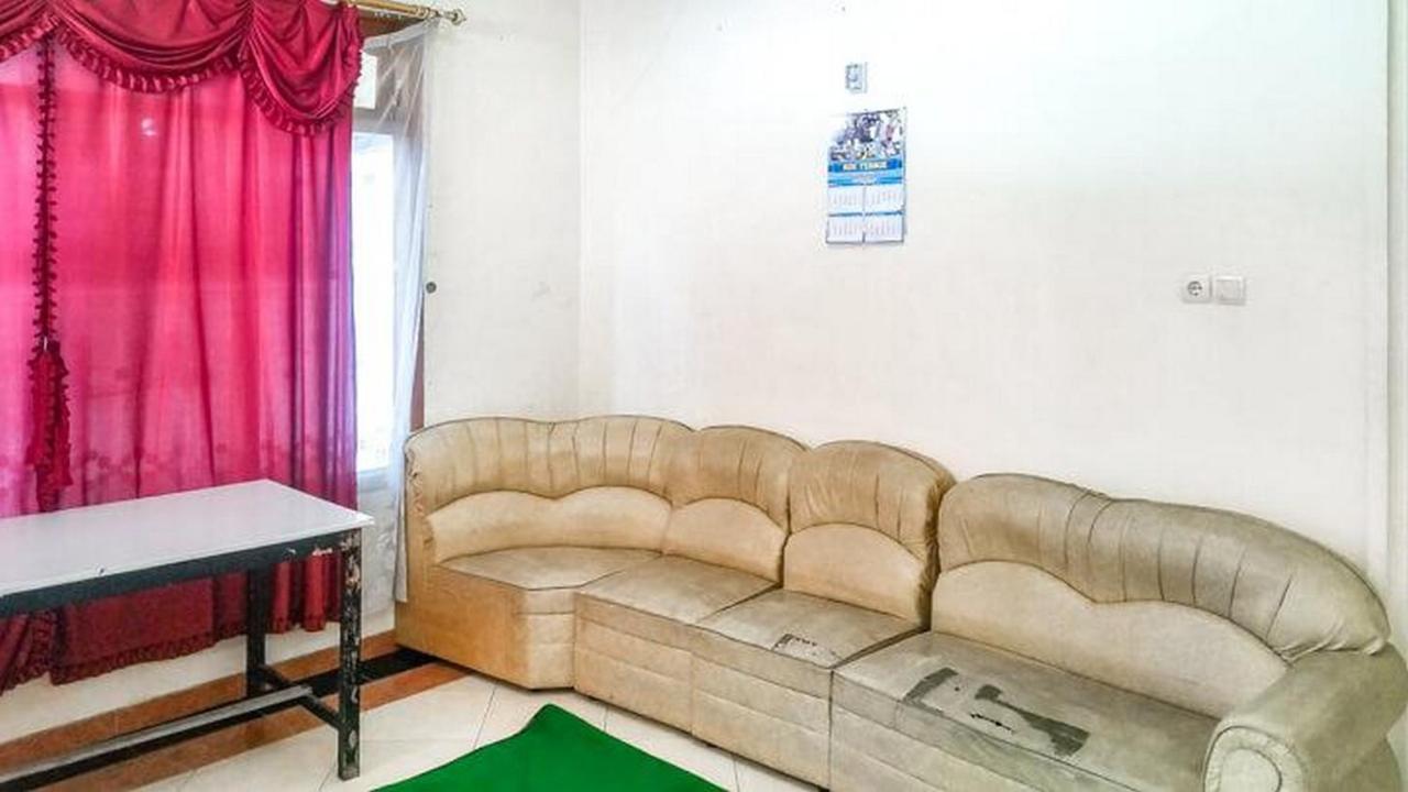 Villa Al Barokah Syariah Family Mitra Reddoorz Near Sarangan Lake Exteriör bild